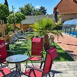 U8 Apartmanhaz