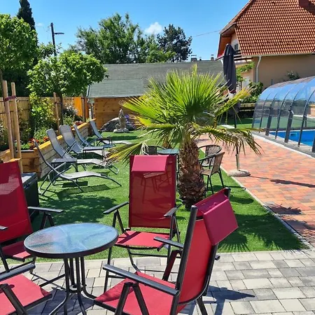 U8 Apartmanhaz