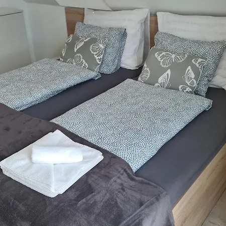 U8 Apartman