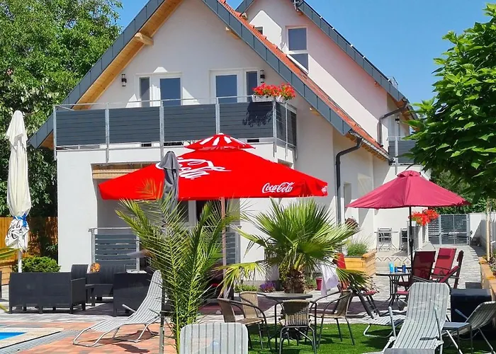 Apartment U8 Apartmanhaz Vonyarcvashegy