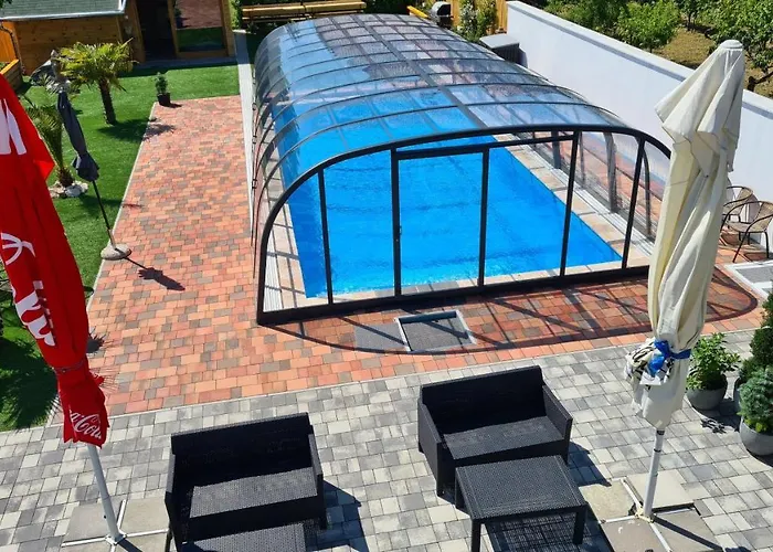 U8 Apartmanhaz * Vonyarcvashegy