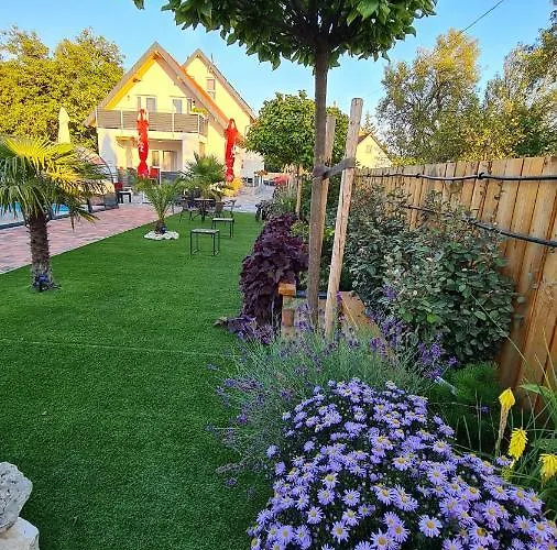 Appartement U8 Apartmanhaz Vonyarcvashegy