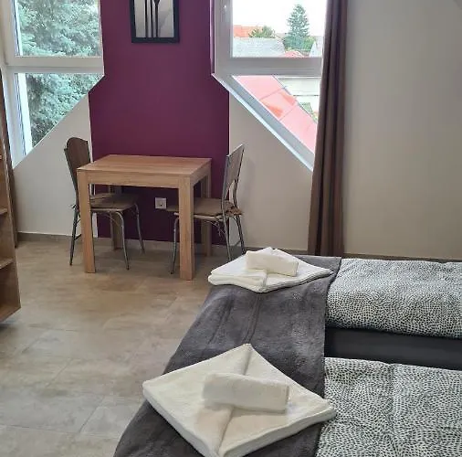 Appartement U8 Apartmanhaz *