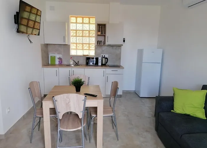 Appartement U8 Apartmanhaz *